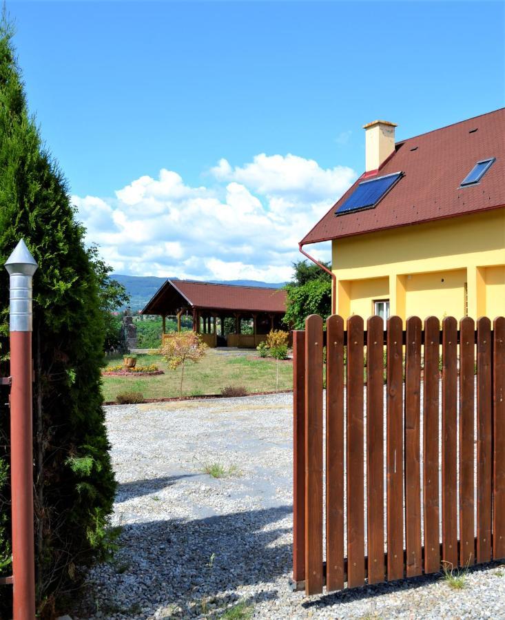 Rozsi Mama Villa Szováta Kültér fotó