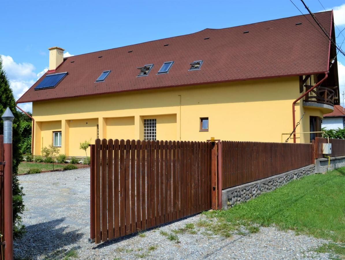 Rozsi Mama Villa Szováta Kültér fotó