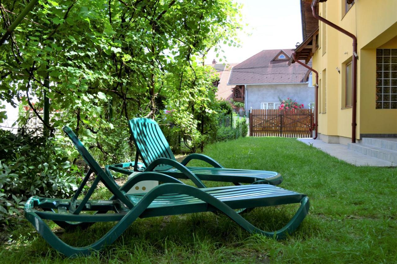 Rozsi Mama Villa Szováta Kültér fotó